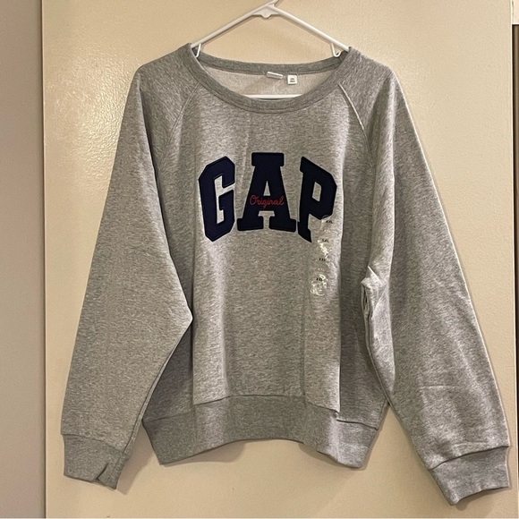 GAP Logo Sweatshirt in Heather Gray - Picture 5 of 8